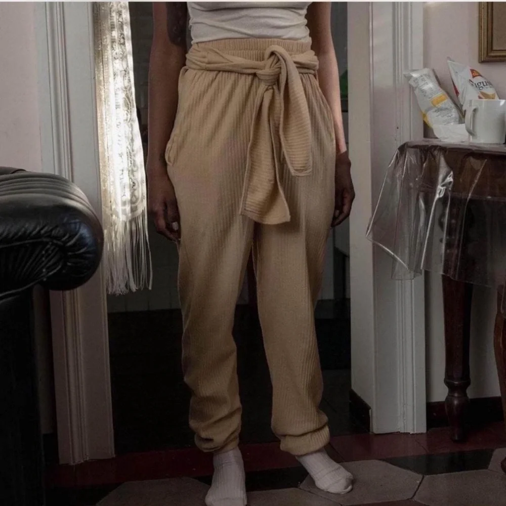 Baserange Tour Sweatpants in Dust Beige - Picture 3 of 7